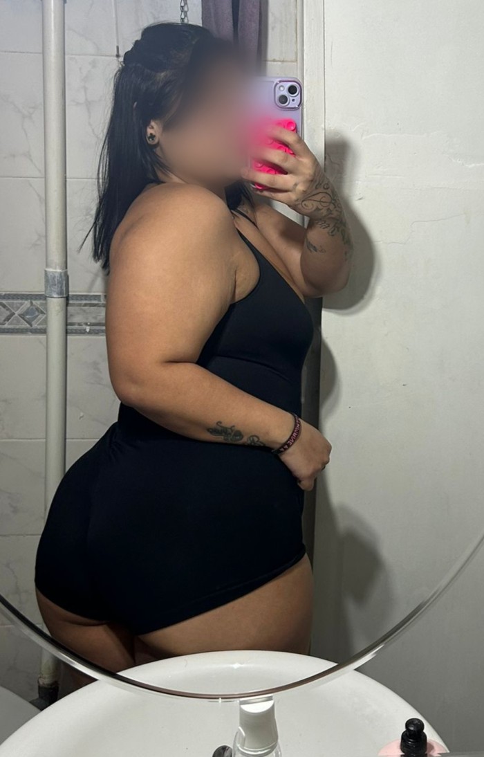 CURVY DE ESCÁNDALO SOY TODO UN HURACÁN PACK HORAS