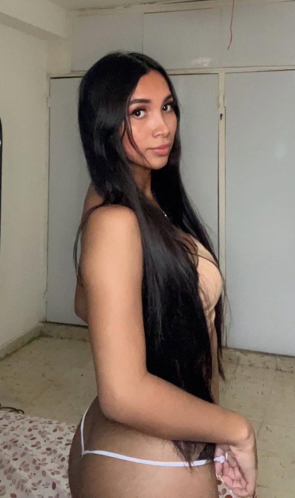 RECIÉN LLEGADA A MADRID ,ESTOY DE PASO X POCOS DÍAS VEN Y CONÓCEME