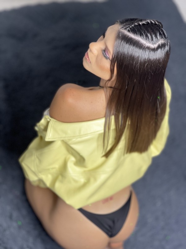 RICA EXÓTICA LATINA SEXY VENEZOLANA FIESTERA