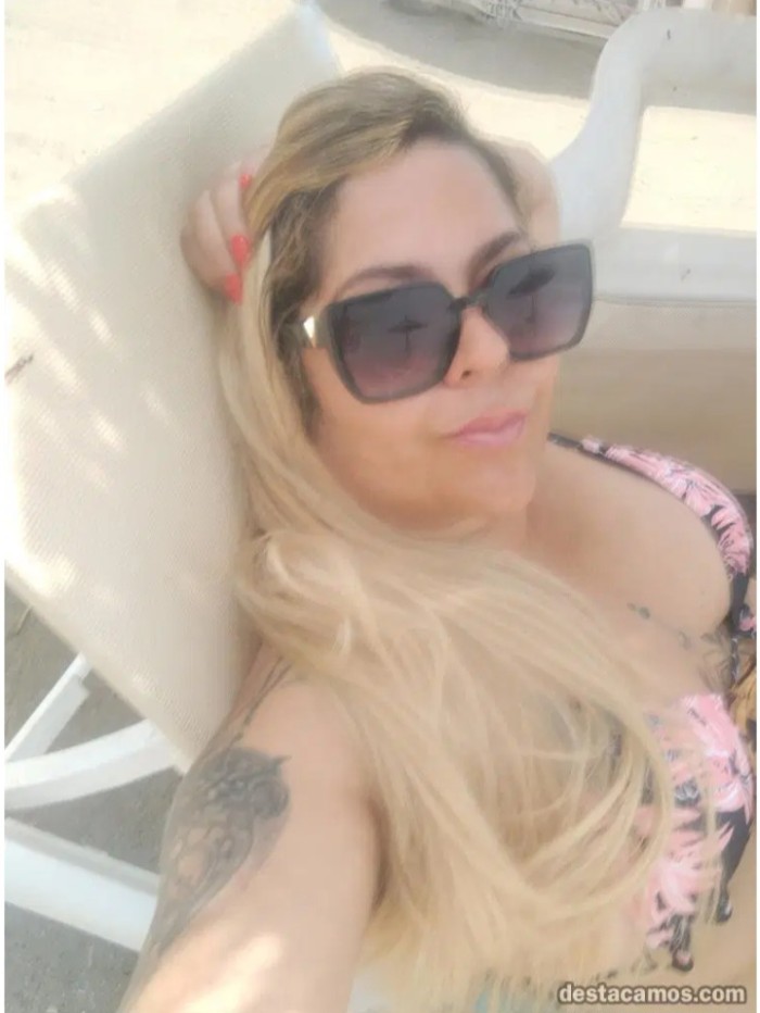 Rubia completa la reina del sexo en almendralejo