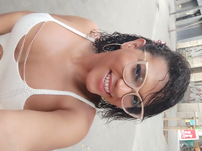 Trans latina fogosa complaciente educada disponibl