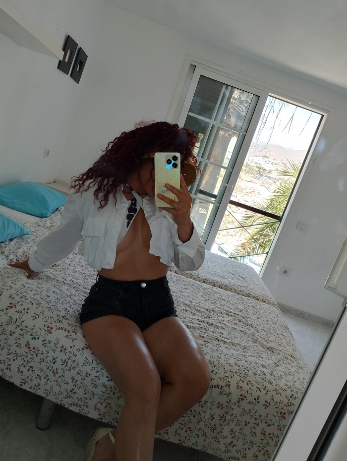 FIESTA MORBO Y PLACER ASEGURADO A MI LADO MI AMOR