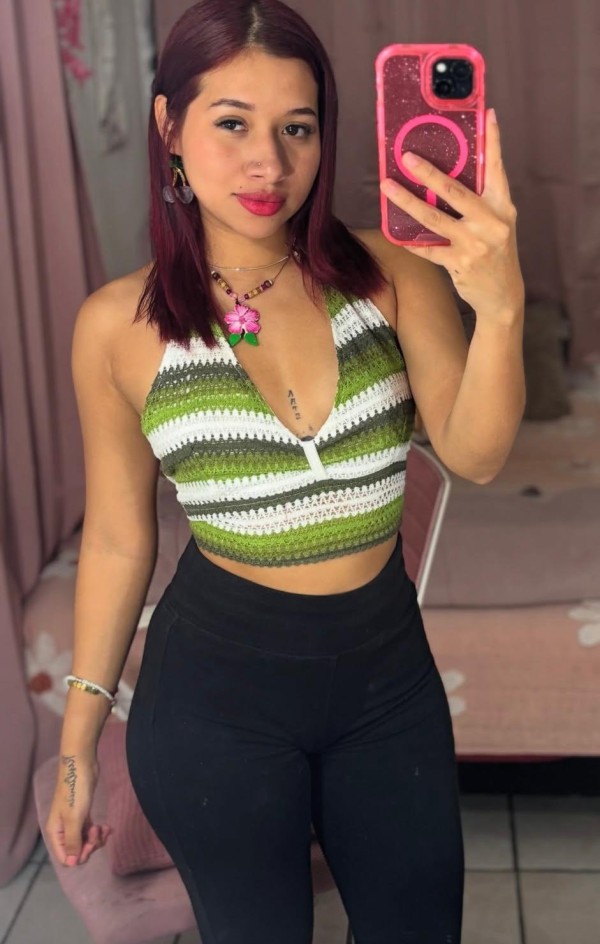 Jovencita recién llegada de mi país nuevita no profesional muy cariñosa