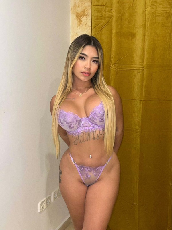 Estefania – Venezolana Acompañante de Lujo en Ibiza
