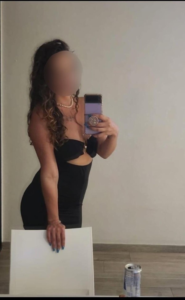 HERMOSA ESPAÑOLA ARDIENTE Y PROVOCADORA…