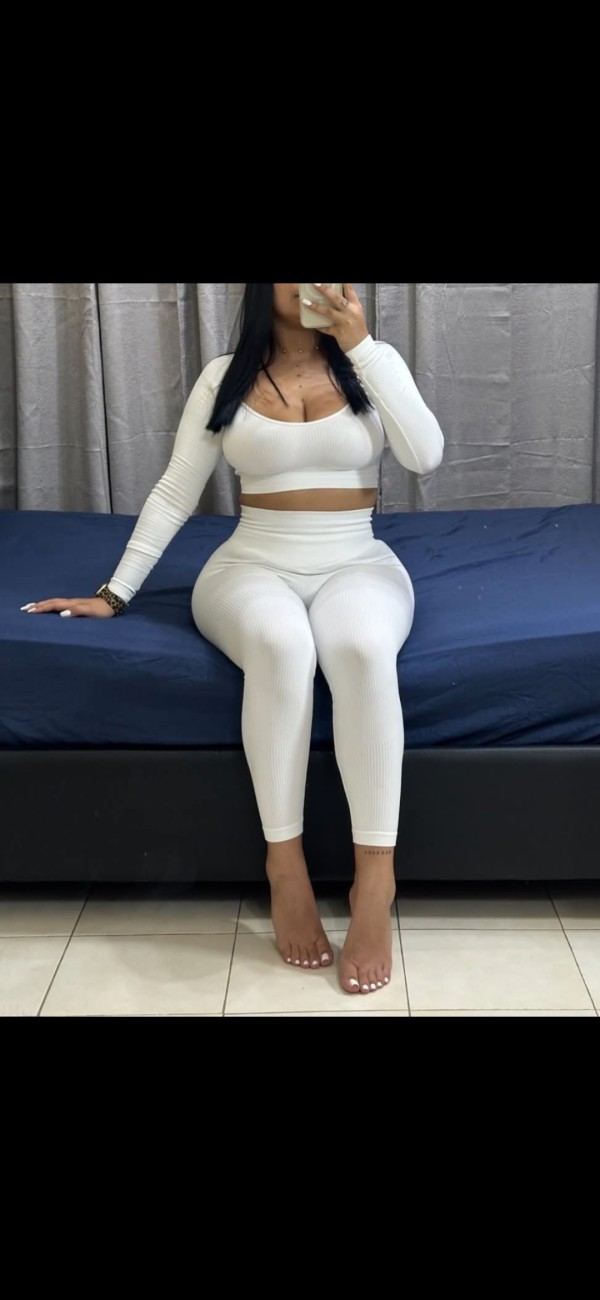 LLAMA O WHATSAPP FOLLANOS DURO