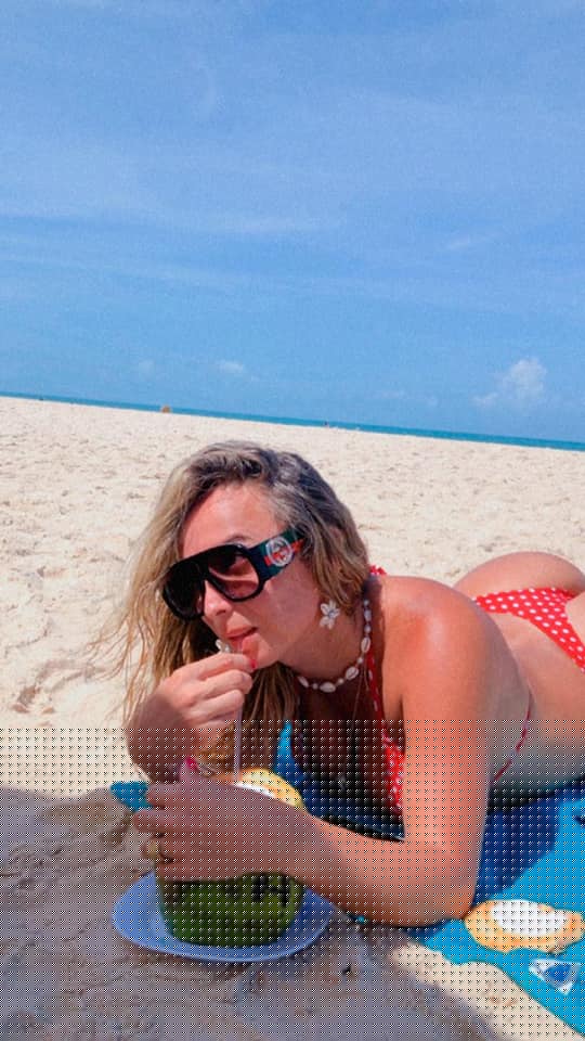 MUSA TRANS ACTRIZ NOVEDAD INDEPENDIENTE FIESTERA