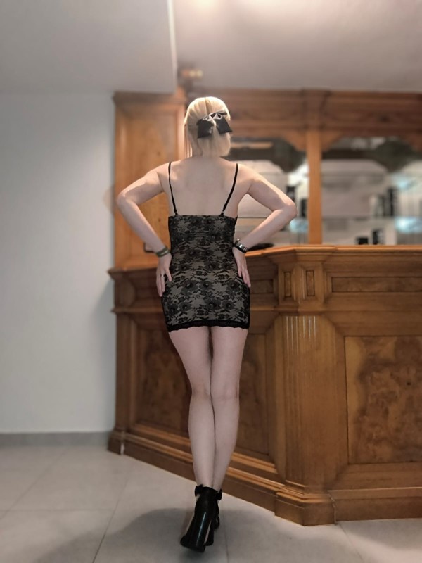 LAYLA, DELICIOSA LATINA PUEBLO NUEVO