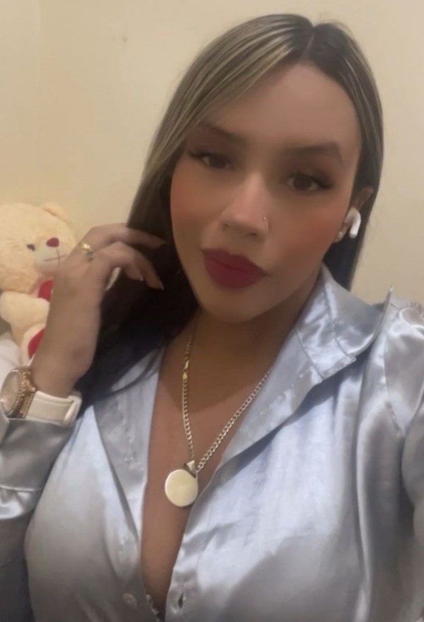 Me convertirás en tu chica habitual más tarde…