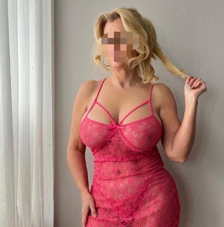 Masajes  eróticos  Española rubia