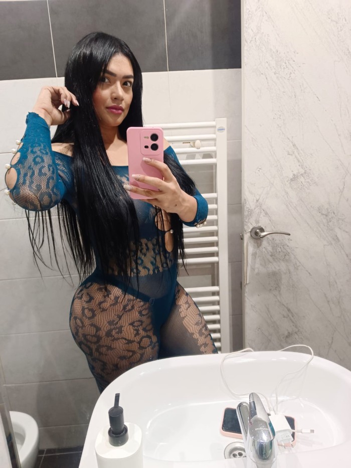 Colombiana sexi y elegante recién llegada a Parla