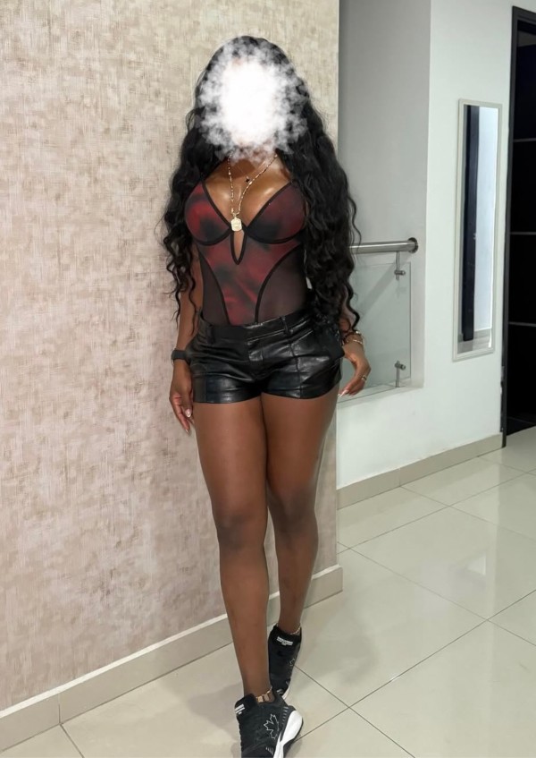 Perla ven a conocerme Solo WhatsApp