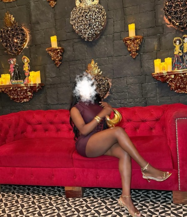 Perla ven a conocerme Solo WhatsApp