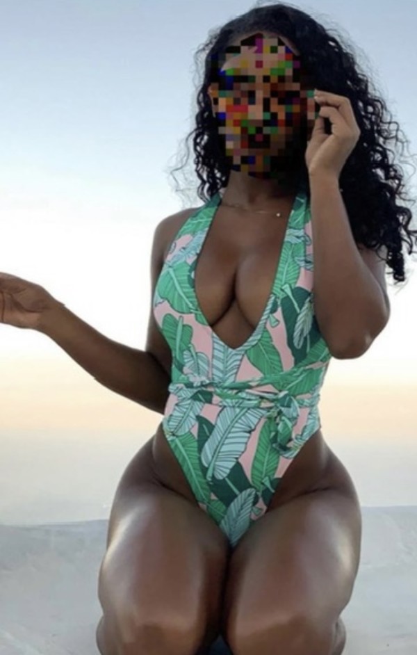 Laura disponible este . Bombón de chocolate