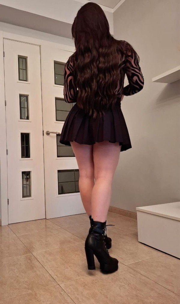 Venezolana novedad fiestera complaciente