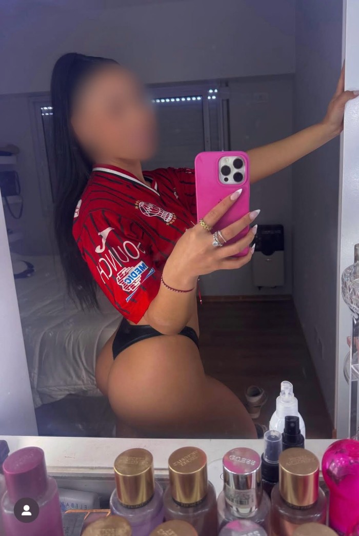 PRECIOSA TETONA SALIDAS HOTELES DOMICILIOS