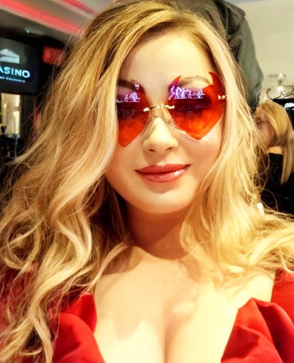 Alina Mans D’or- tu masajista de confianza