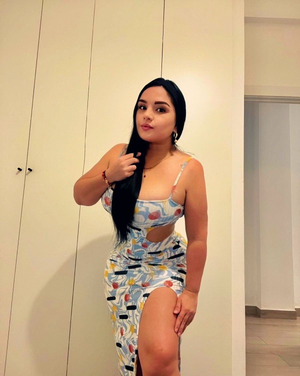 Monica, cachonda,implicada y fiestera Puerto de Sagunto