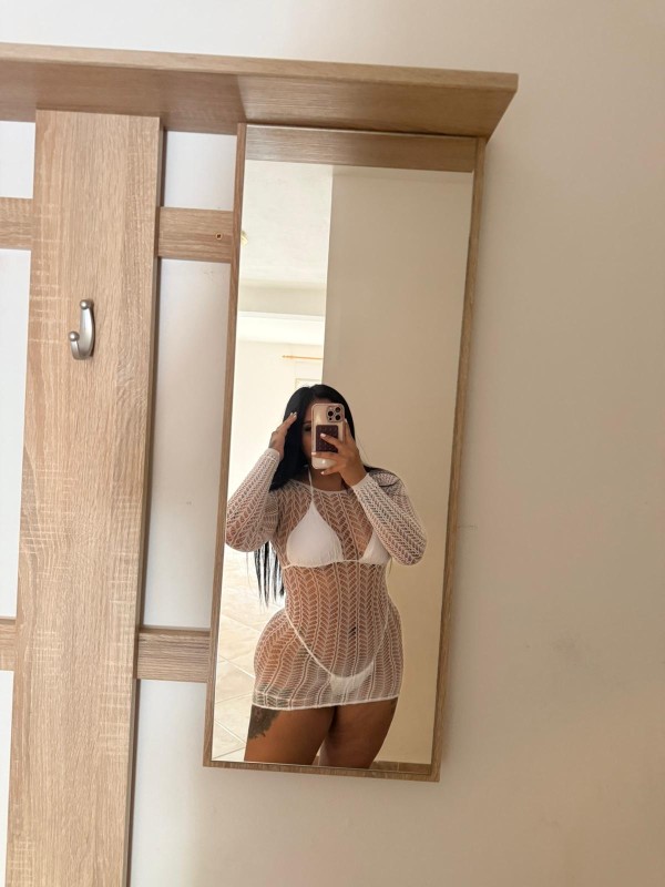 SARAY, UNA MUJER SIMPATICA Y SENSUAL, VEN A CONOCERME