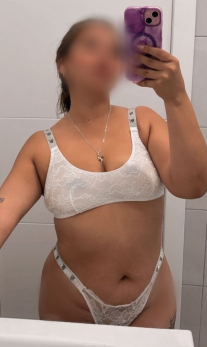 KATY NOVEDAD CAÑERA MI PRIMERA VEZ EN VALENCIA