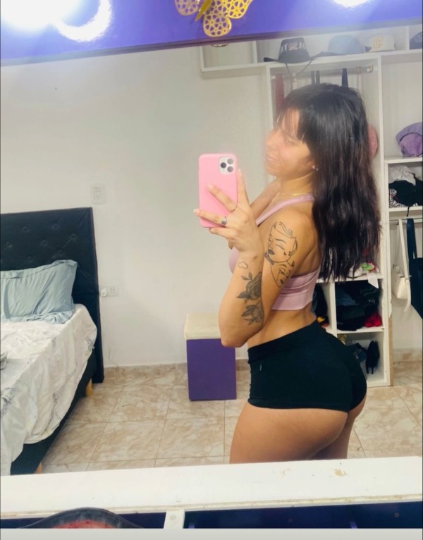 Jovencita de 1,45 muy manejable super novedad primera vez por tu ciudad