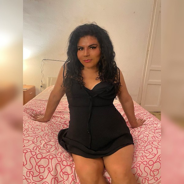 Coraima morena latina encantadora en granollers