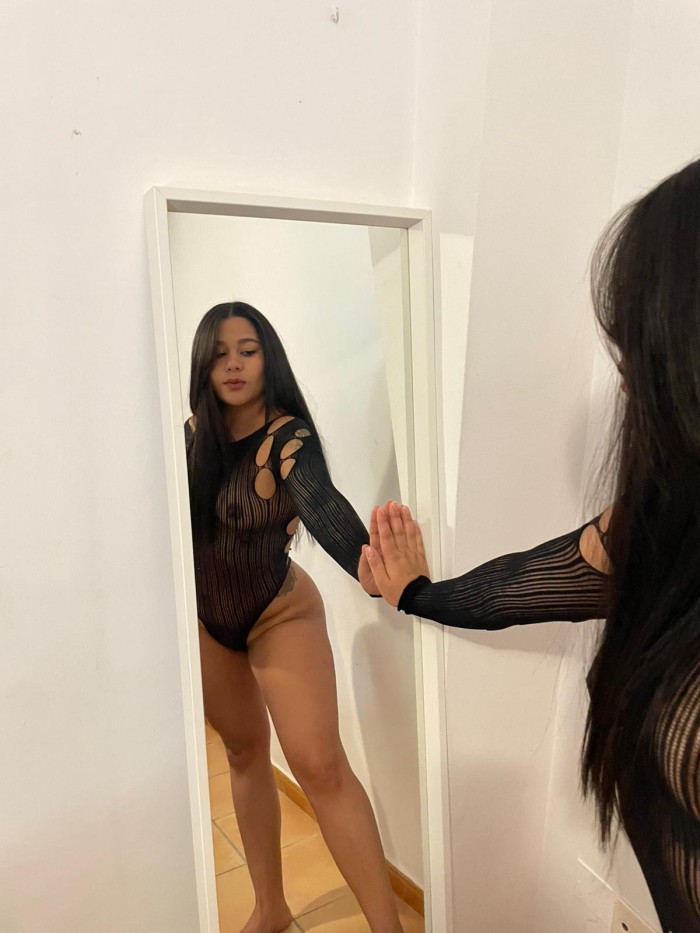 ME ENCANTARIA QUE NOS MASTURBEMOS JUNTOS