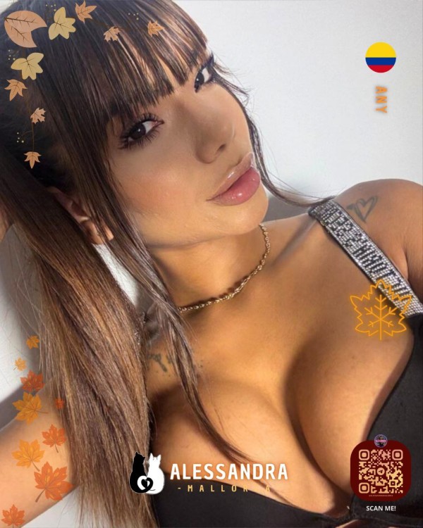 SEXY ESCORT. ENCANTADORA JOVENCITA EN EL CENTRO DE PALMA DE MALLORCA.