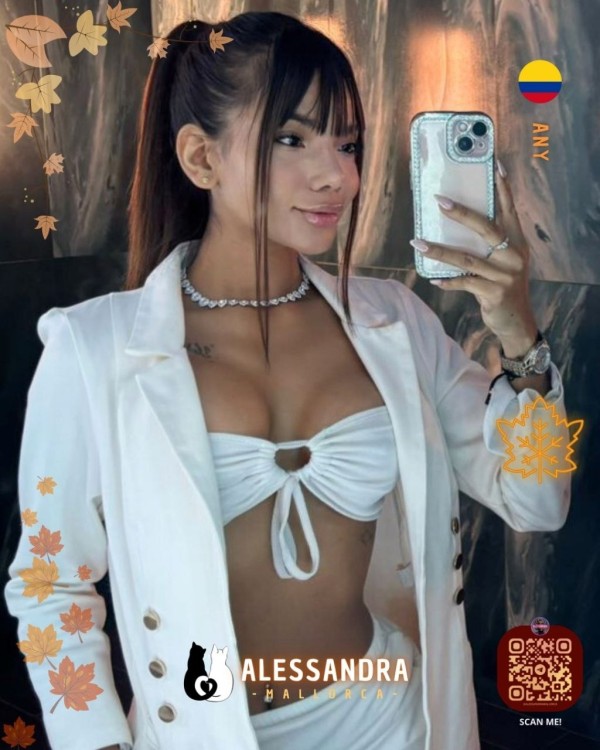 SEXY ESCORT. ENCANTADORA JOVENCITA EN EL CENTRO DE PALMA DE MALLORCA.