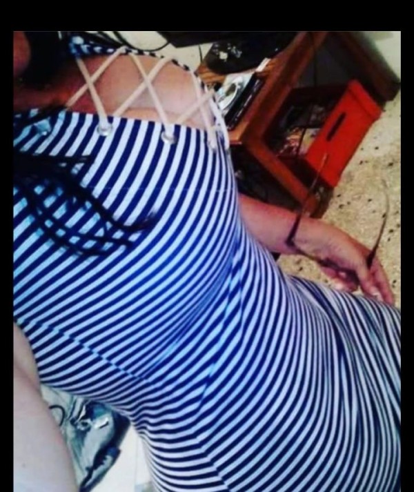 Mujer madurita ardiente y jugosa con buenas tetas.