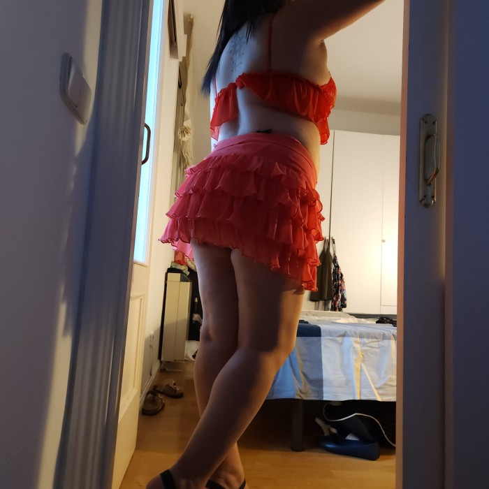 MADURITA LATINA AMA DE CASA GUAPISIMA NUEVAS FOTOS