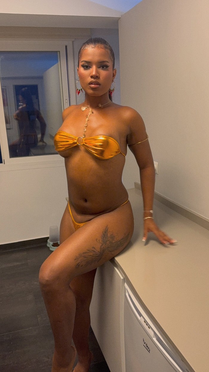 Trans muy cachonda de lujo