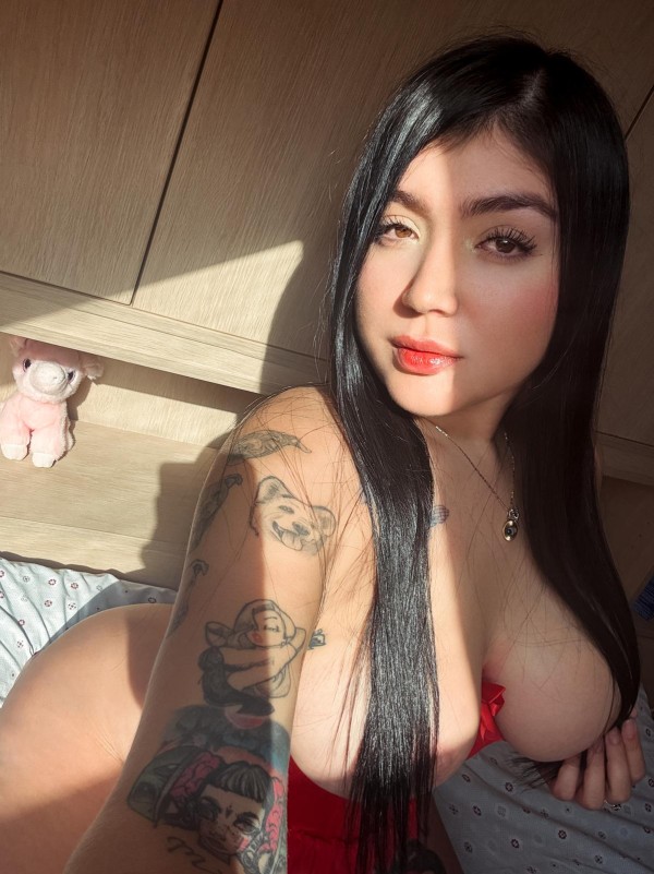 Dulce, jovencita venezolana en Benidorm