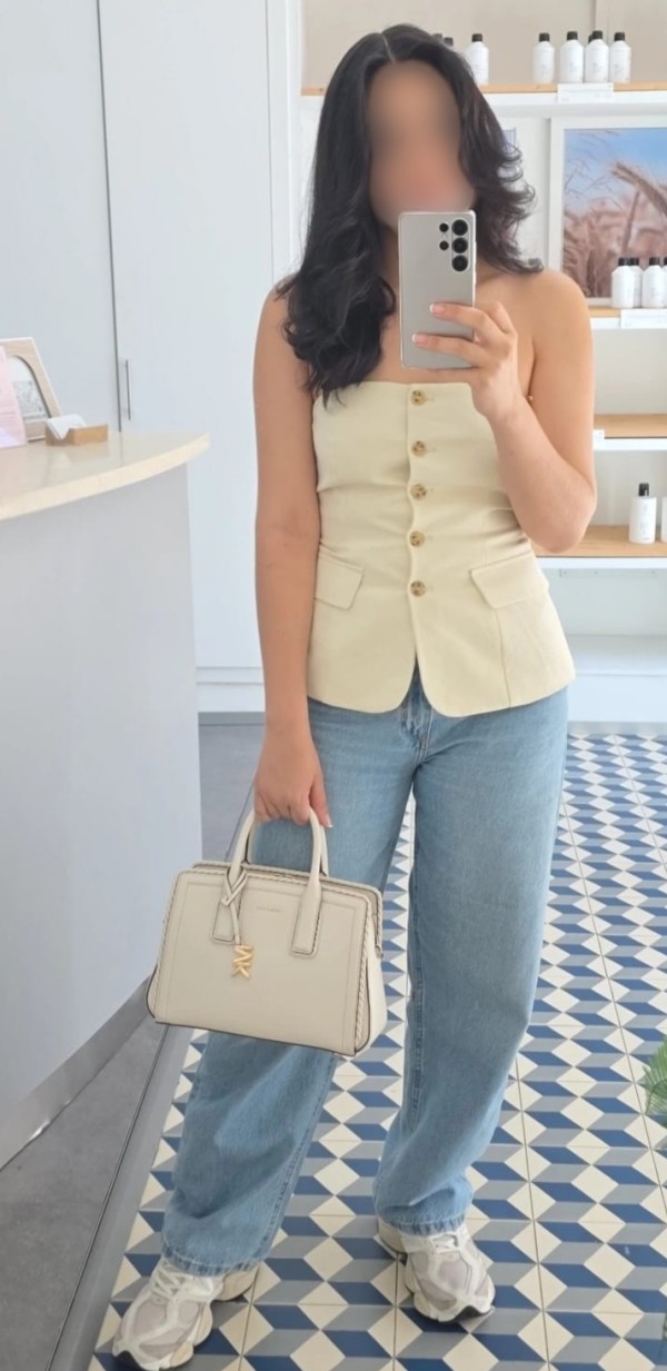 Te dejo montarme y ademas podríamos ponernos un poco fiesteros…