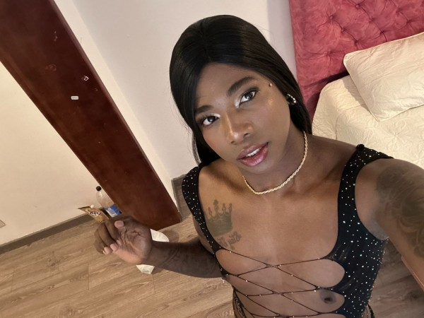 NUEVA EN VALENCIA !! MICHELL DOMINANTE FIESTERA LECHERA EXPERTA NOVATOS