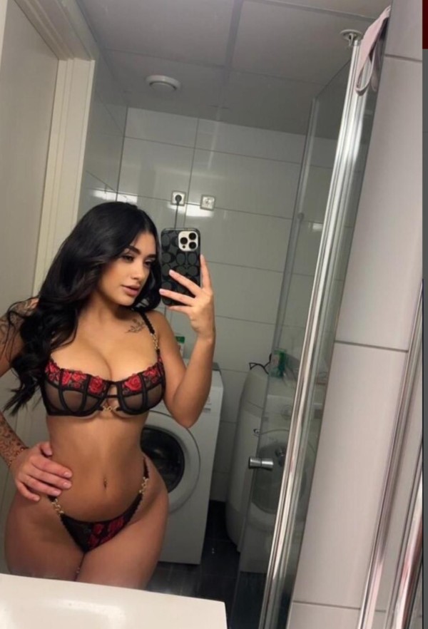 TU COMPAÑIA MAS ESPECIAL, PRECIOSA COLOMBIANA