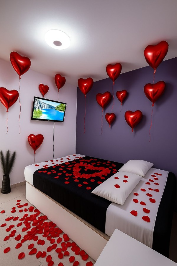 EN SECRET LOVE MALLORCA PLAZA DISPONIBLE 24/7 ALQUILER X HORAS PAREJAS