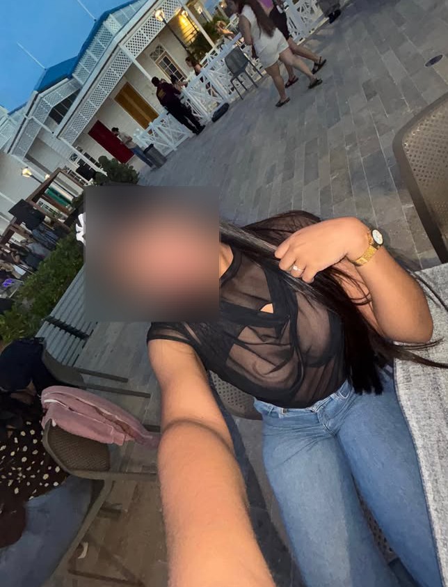 SOY UNA CHICA MUY SEXY .50ROSAS