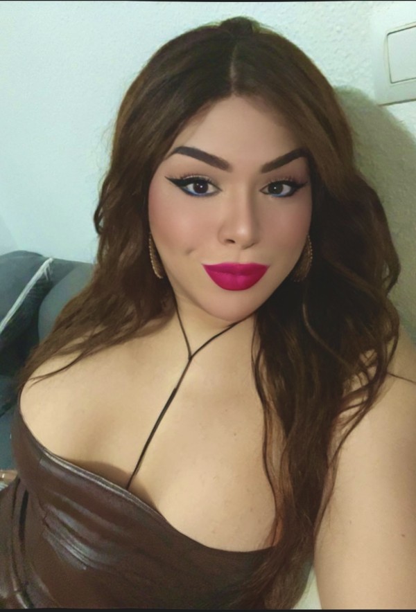 Novedad trato de novio besitos y algo mas