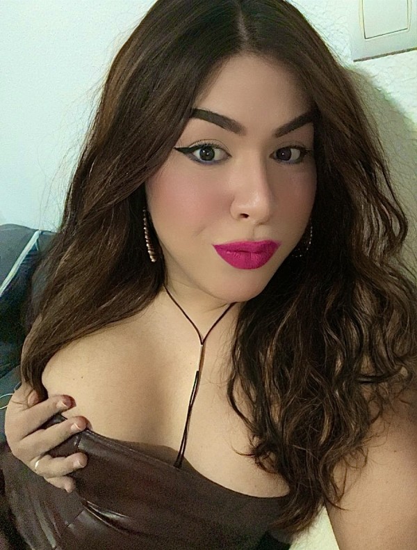 Novedad trato de novio besitos y algo mas