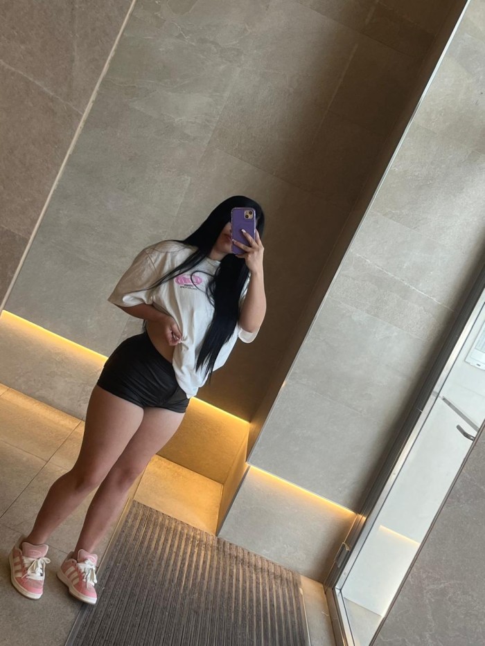 MELANY ATREVIDA SENSUAL JOVENCITA