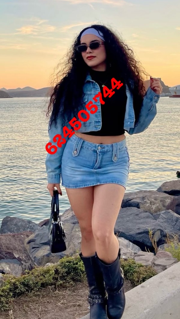 Trato de novios muy cercana y juguetona