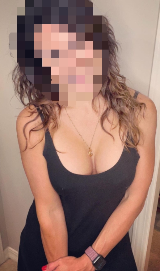 Latina muy caliente y con ganas de pasar bien