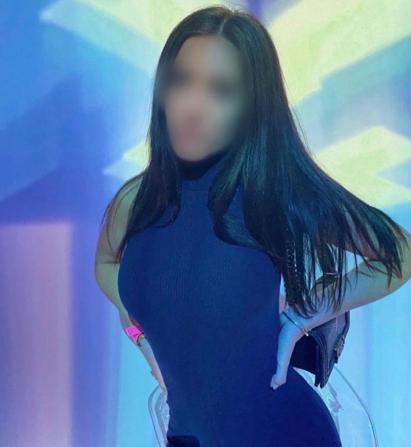 Gabriela Bombón Latino. Solo con cita