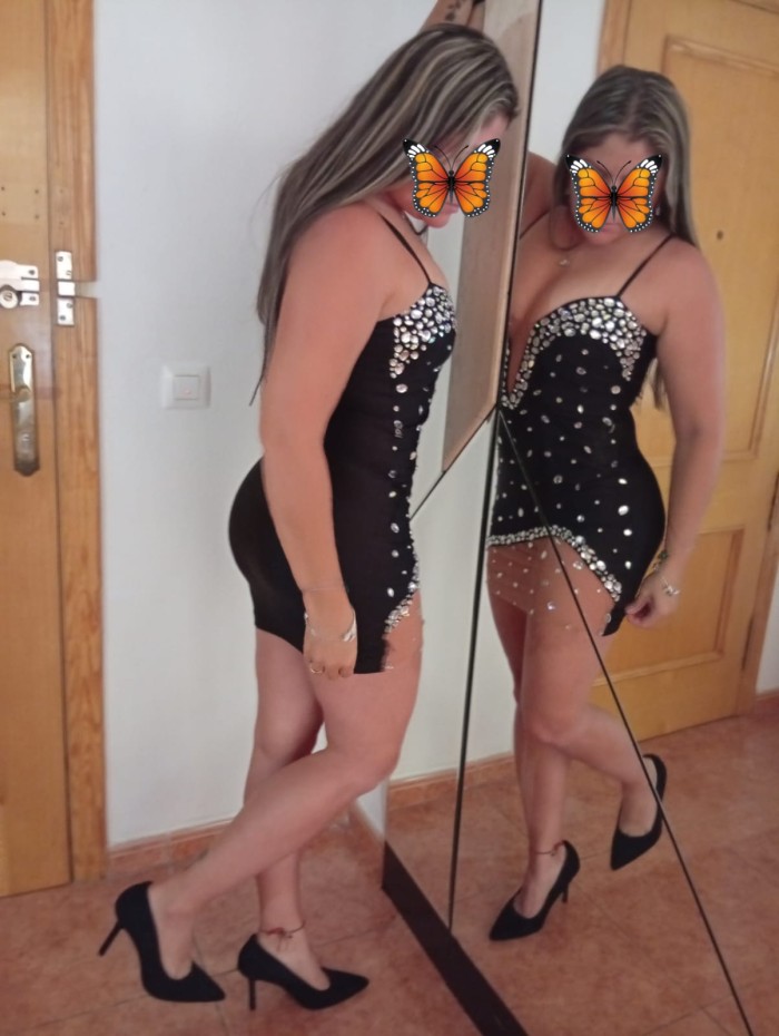 NOVEDAD CAROL! MORBOSA IMPLICADA DISCRETA CARIÑOSA EN HELLIN