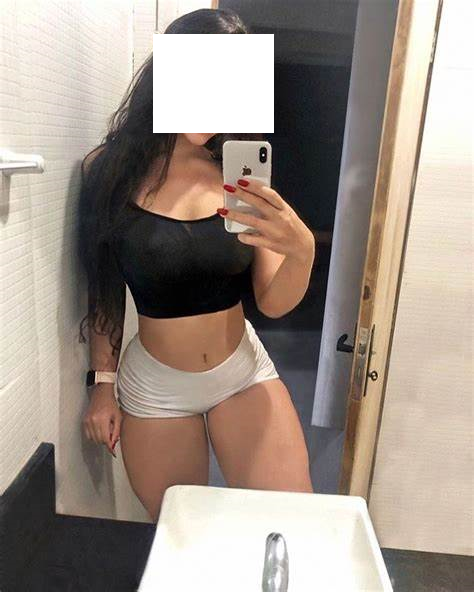 ARAFO GUAPA CHICA SOLO SALIDAS Y COCHES