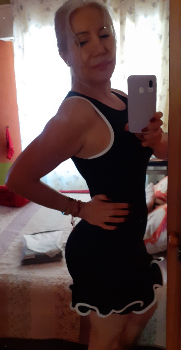 chilena recien llegada ha oviedo encantadora apasionada trato de novios