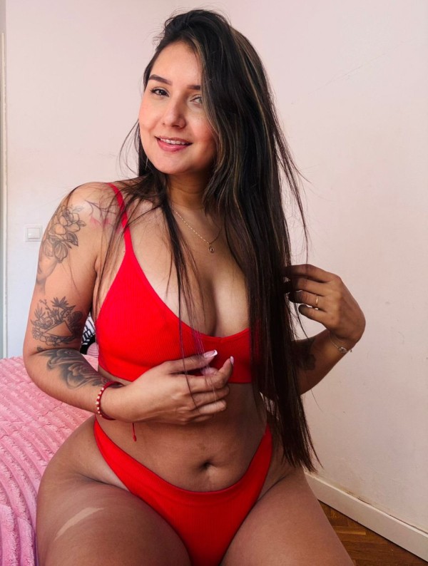 Sara 25 añitos! Nueva en Torrelodones! Salidas Low Cost