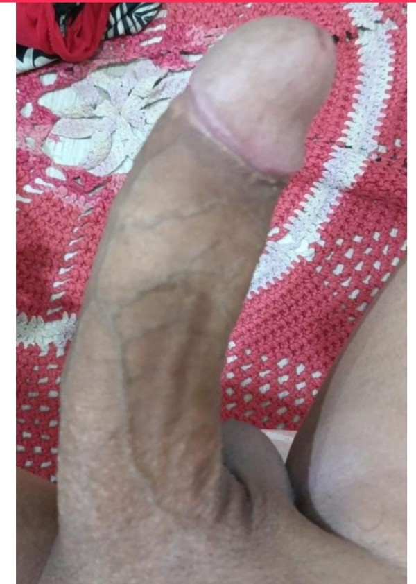 Chica trans latina