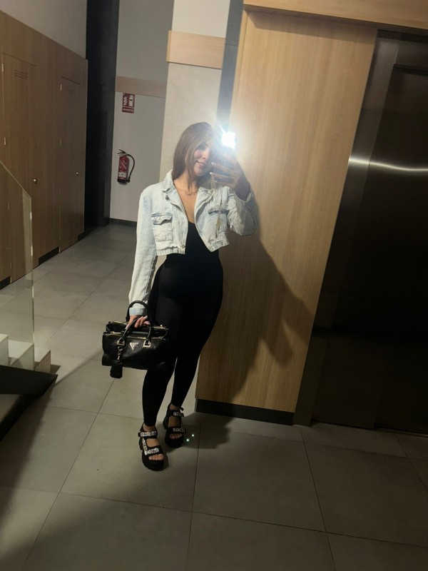 ANTONELA , POR LAS PALMAS DE GRAN CANARIAS ,